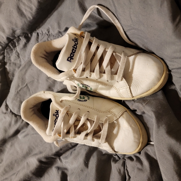 Reebok Green and White Athletic Sneakers - Picture 5 of 5